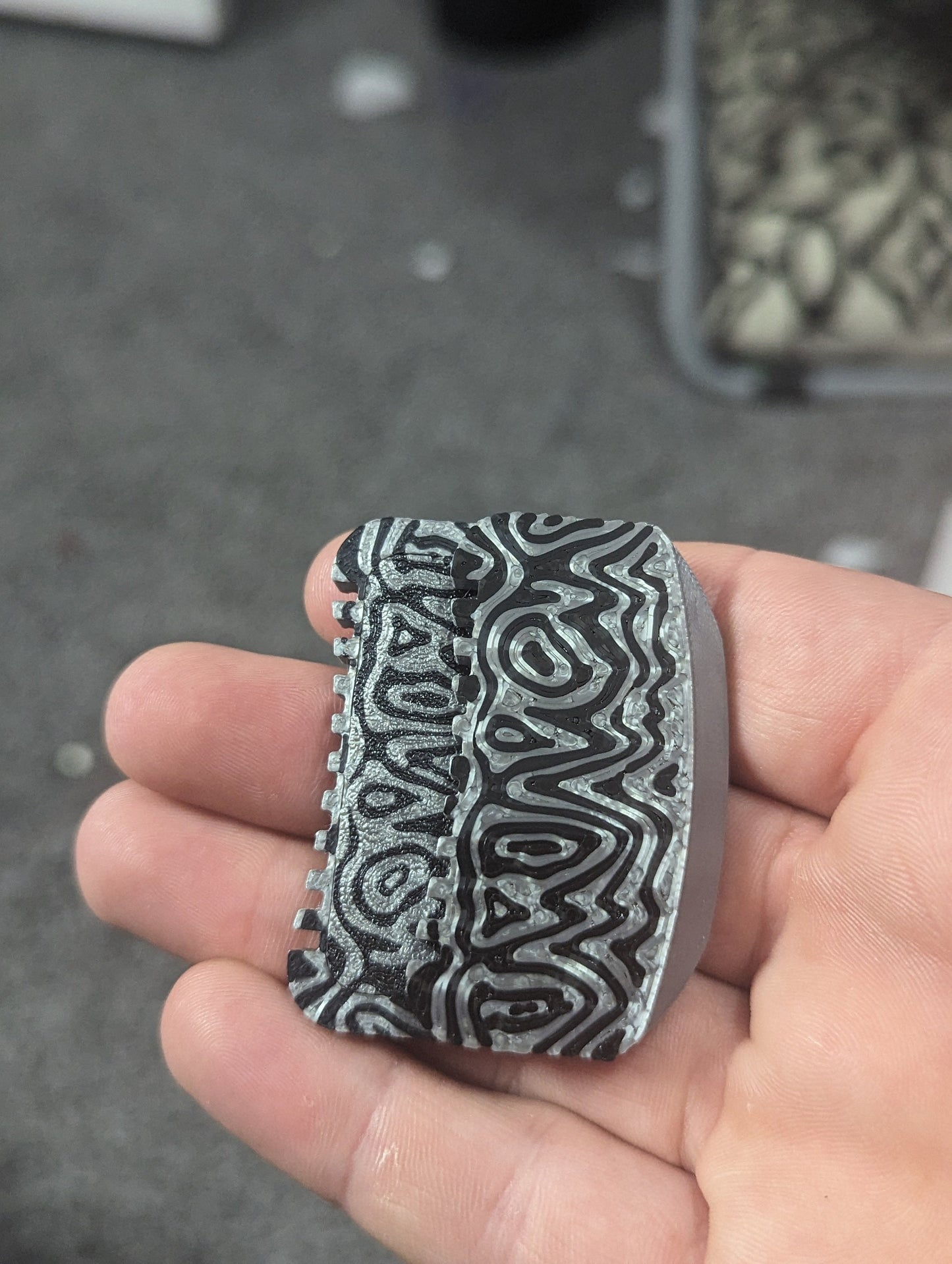 Damascus Magnet Fidget Toy
