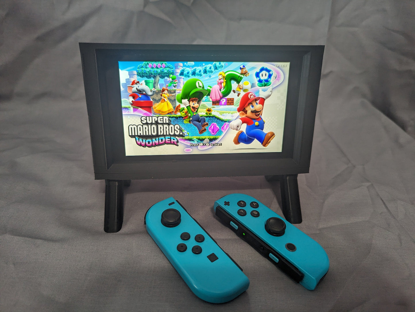 Nintendo Switch  TV screen stand